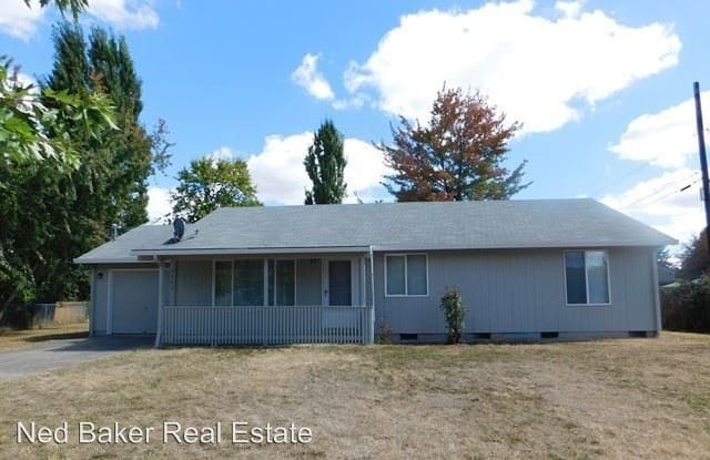 2040 16th St NE - 2040 16th Street Northeast, Salem, OR 97301