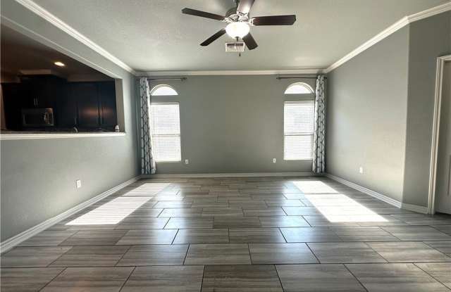 1017 Santa Catalina Street