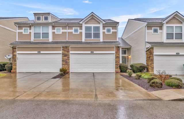 Photo of Move-in Ready Townhome in heart of Spring Hill