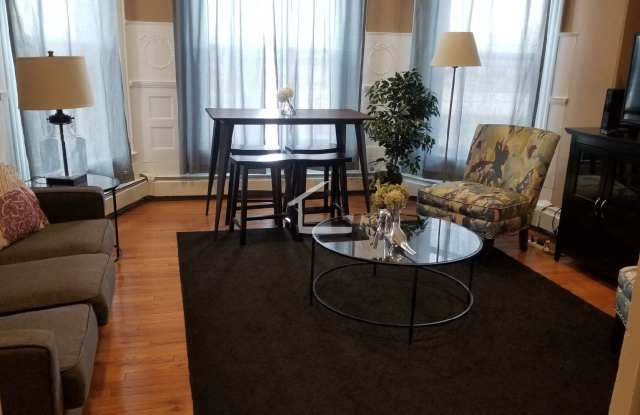 10 Bay State Rd #3R Boston MA 02215
