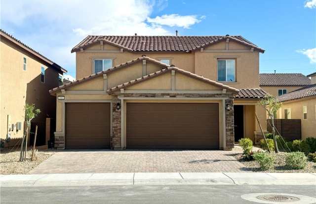 3985 Redwood Glen Court