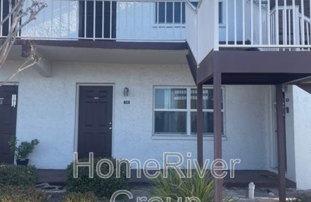 9101 W Hillsborough Ave