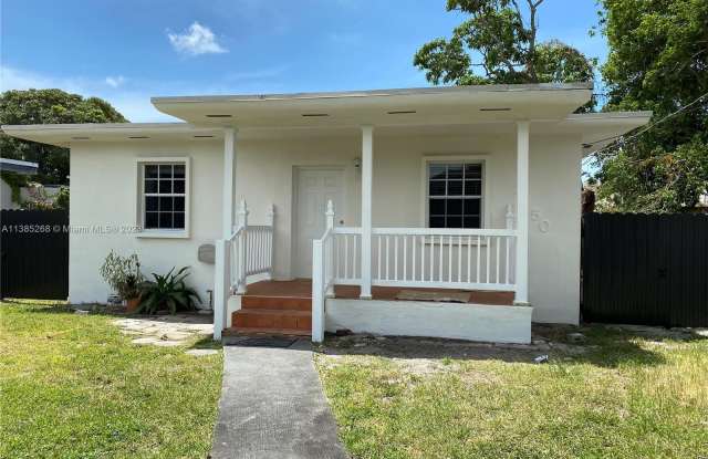 3150 SW 16th Ter