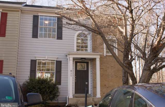 811 WIND RIDGE Drive