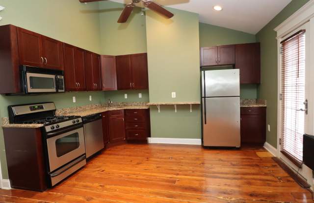 Photo of 225 E. Girard Ave. - 2