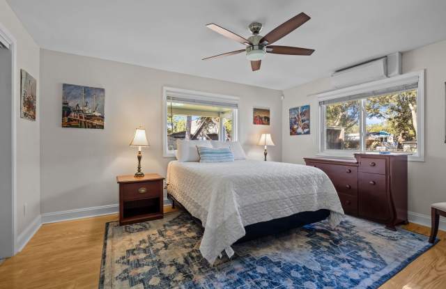 182 Lewistown RoadUnit 1