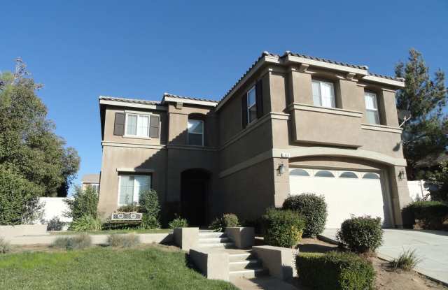 Large KB Home in Tehachapi City