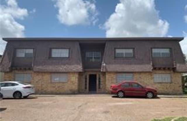 1702 W Kuhn Street - 1702 West Kuhn Street, Edinburg, TX 78541