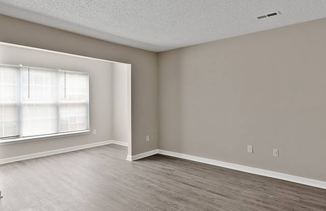 Swathmore Court Apartment Homes