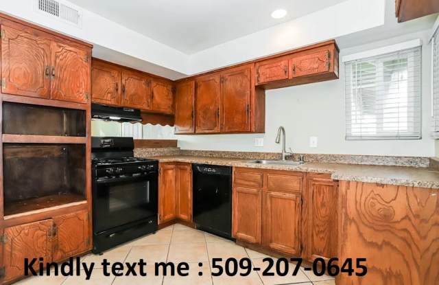 1162 West El Camino Avenue