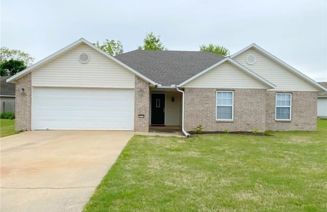 1633 Tally Ho  DR - 1633 South Talley Ho Drive, Fayetteville, AR 72701