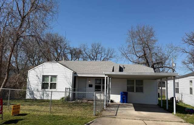 528 Harned Ave