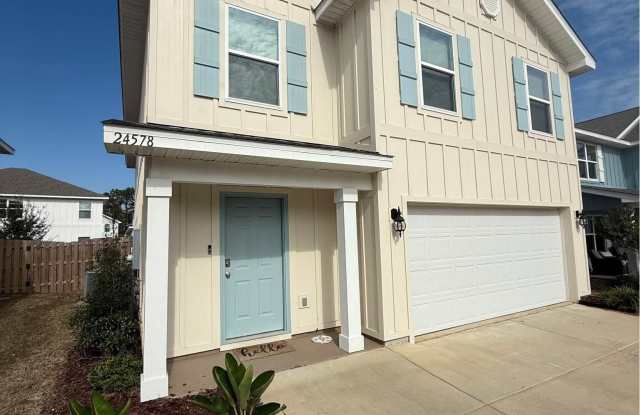 Photo of 24578 Broken Sound Loop