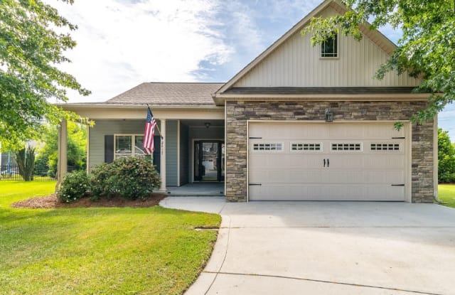 2417 Bray Court - 2417 Bray Court, Greenville, NC 28590