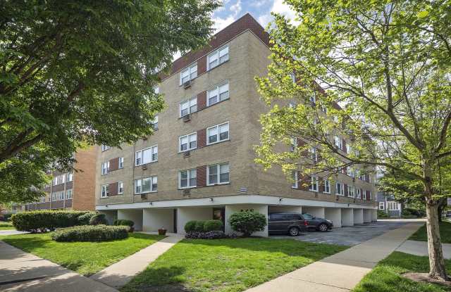 Photo of 445 SHERMAN AVE Avenue