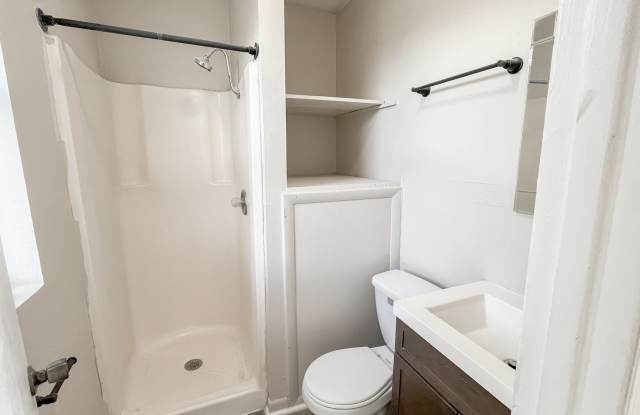 Tavares 1 Bed 1 Bath Apartment