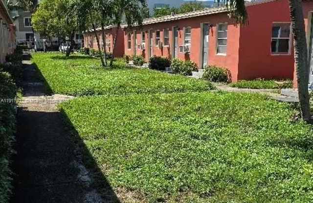 Photo of 2316 Madison St