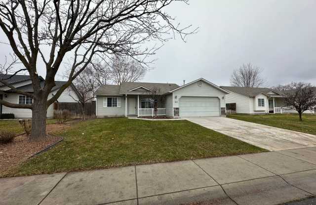 Photo of 3bed, 2bath, 1340sq.ft. home in Nottingham Greens - Middleton