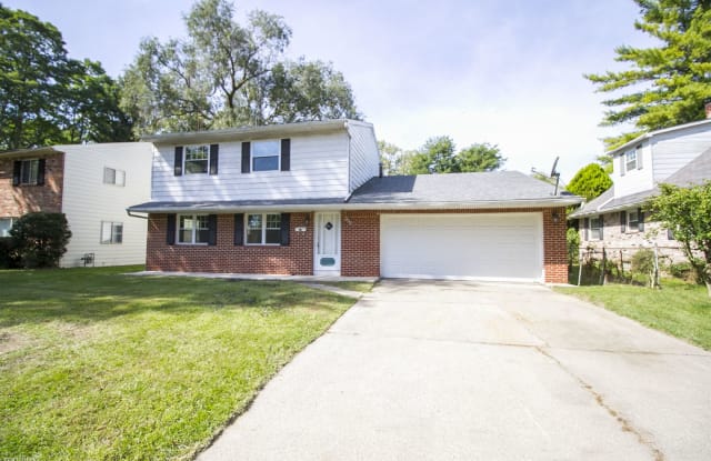 319 Torrington Dr - 319 Torrington Drive, Toledo, OH 43615