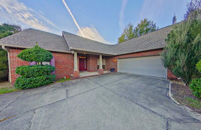 405 Wych Circle