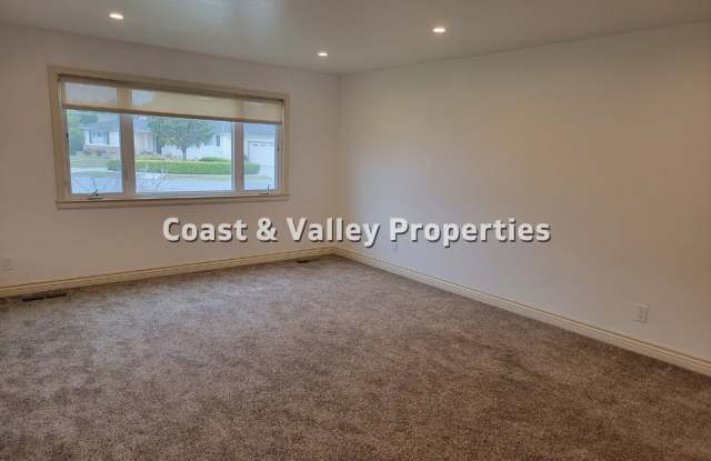 Beautiful South Salinas Home for RENT!!!