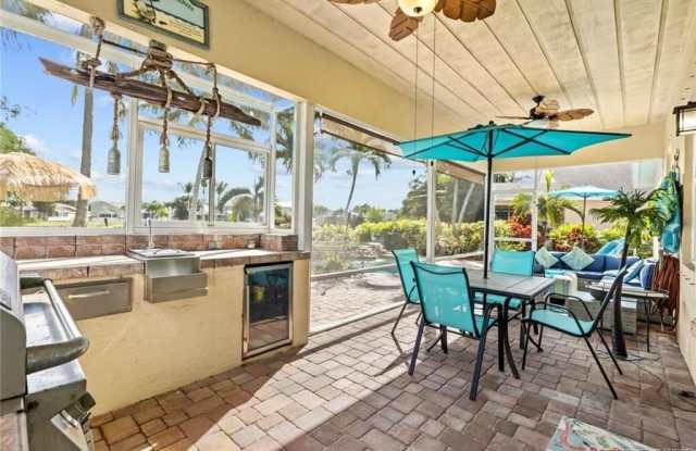 4668 SE Winter Haven Court