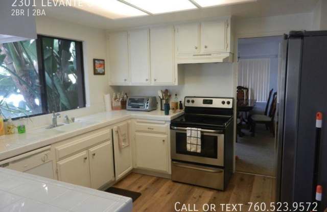 2301 Levante St