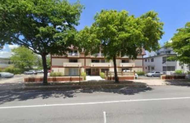 Photo of 1175 Normandy Dr