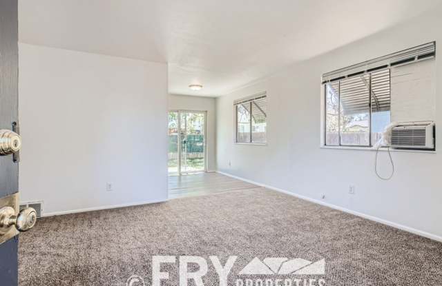 Updated large 2bed/1bath