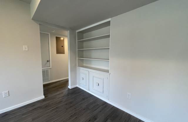 130 Senisa Drive - B