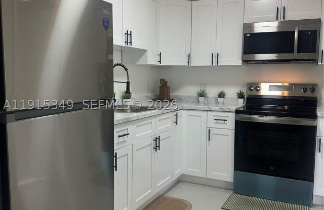 500 NW 24th Ave