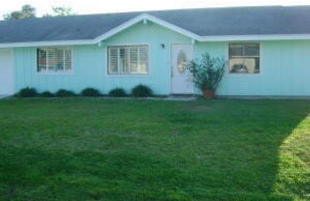 Photo of 8350 SE Sweetbay Drive