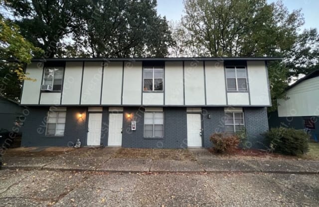 8302 Woodview Dr E - 8302 East Woodview Drive, Sherwood, AR 72120