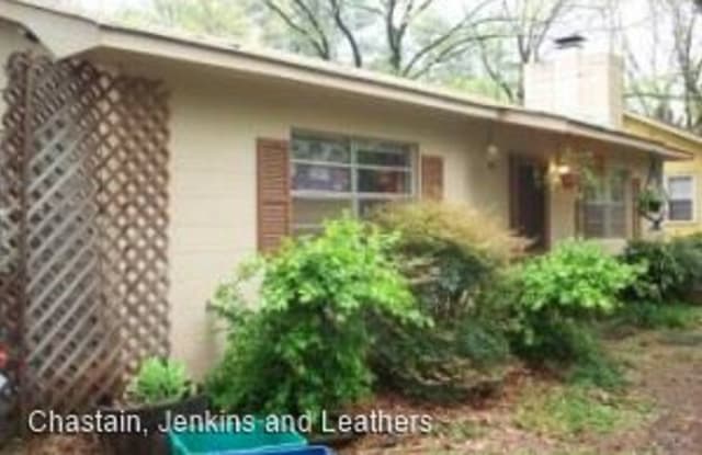 2106 S Lumpkin Street - 2106 South Lumpkin Street, Athens, GA 30606