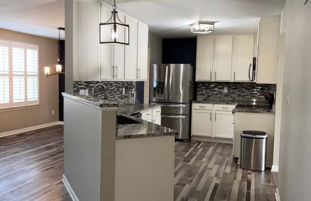 61 WYNDGATE TRAIL COURT | LAKE SAINT LOUIS 63367