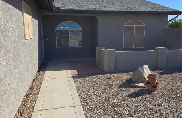 Photo of 3 Bedroom, 2 Bath, 2 Car Garage