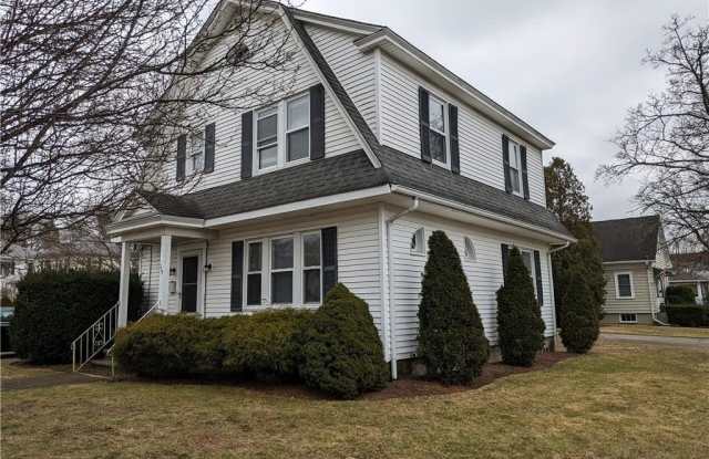 127 Friendly Road - 127 Friendly Road, Cranston, RI 02910