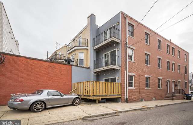 703 N CAPITOL STREET