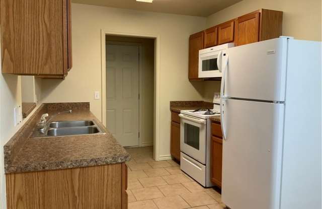 2401 Paul Revere Street unit: B