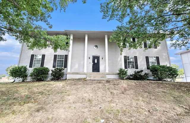 Photo of 1312 Valley Woods Court