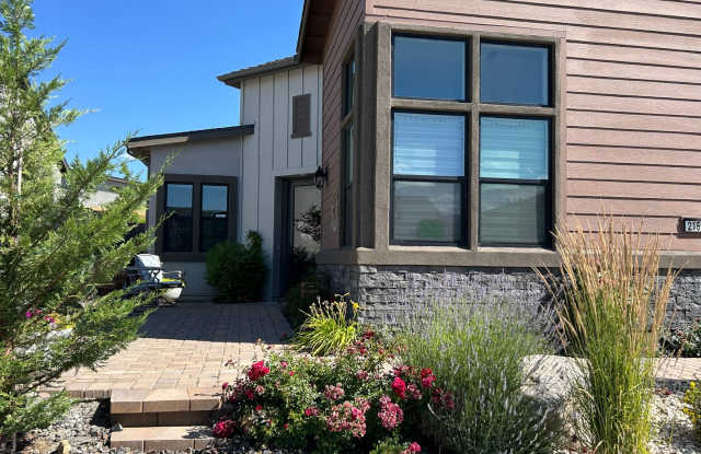 Photo of Luxury 55+ Executive Home- Fully Furnished