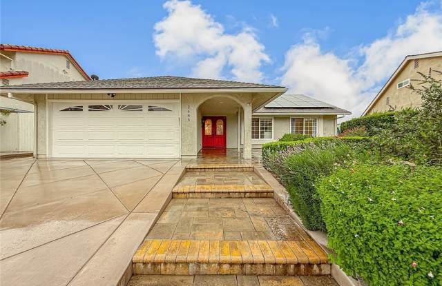 Photo of 2685 Velarde