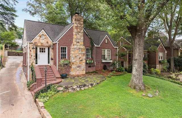 Photo of Charming 4BR House in Decatur