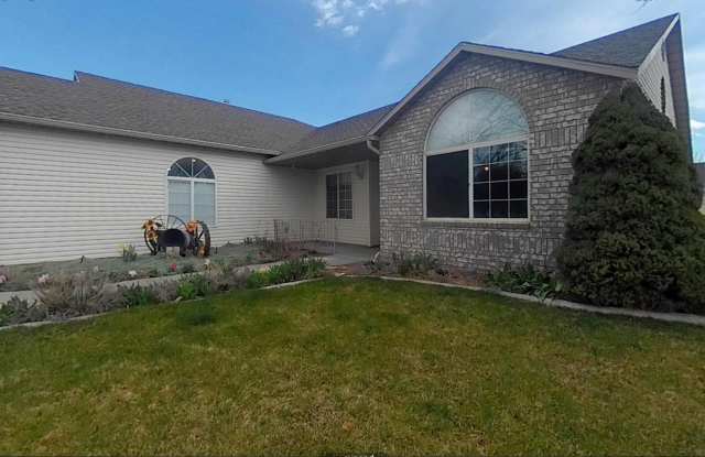 306 Shadetree Trl - 306 Shadetree Trail, Twin Falls, ID 83301