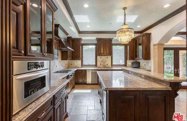 120 South Almont Drive