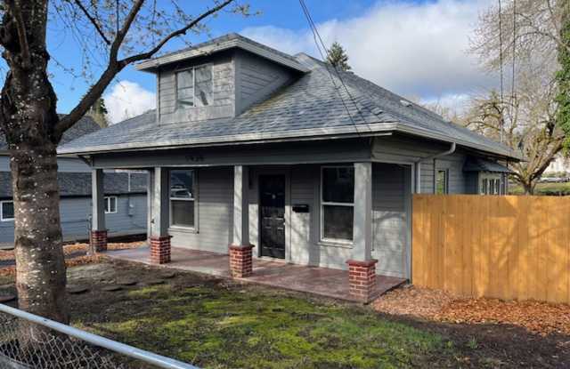 3 Bedroom 2 Bath Forest Grove OR