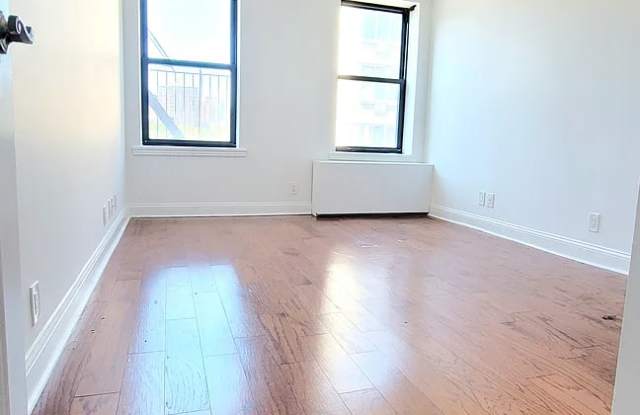 251 E 111th St Apt 25A