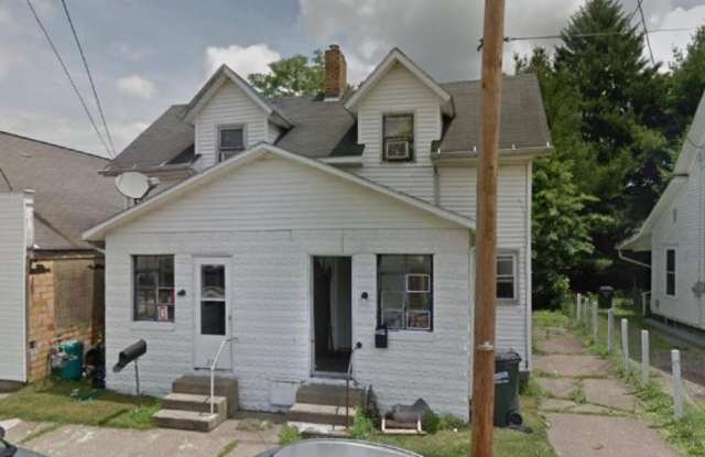 Photo of 234 S Lawn Ave