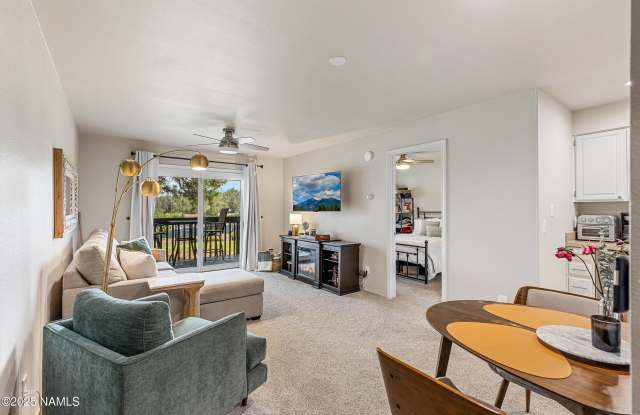 Photo of 2665 N Valley View Road SE unit: 10127