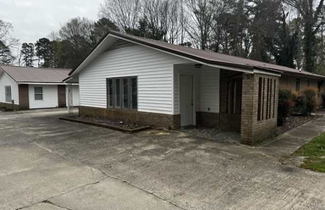 256 South Link Avenue - 256 South Link Avenue, Salisbury, NC 28144